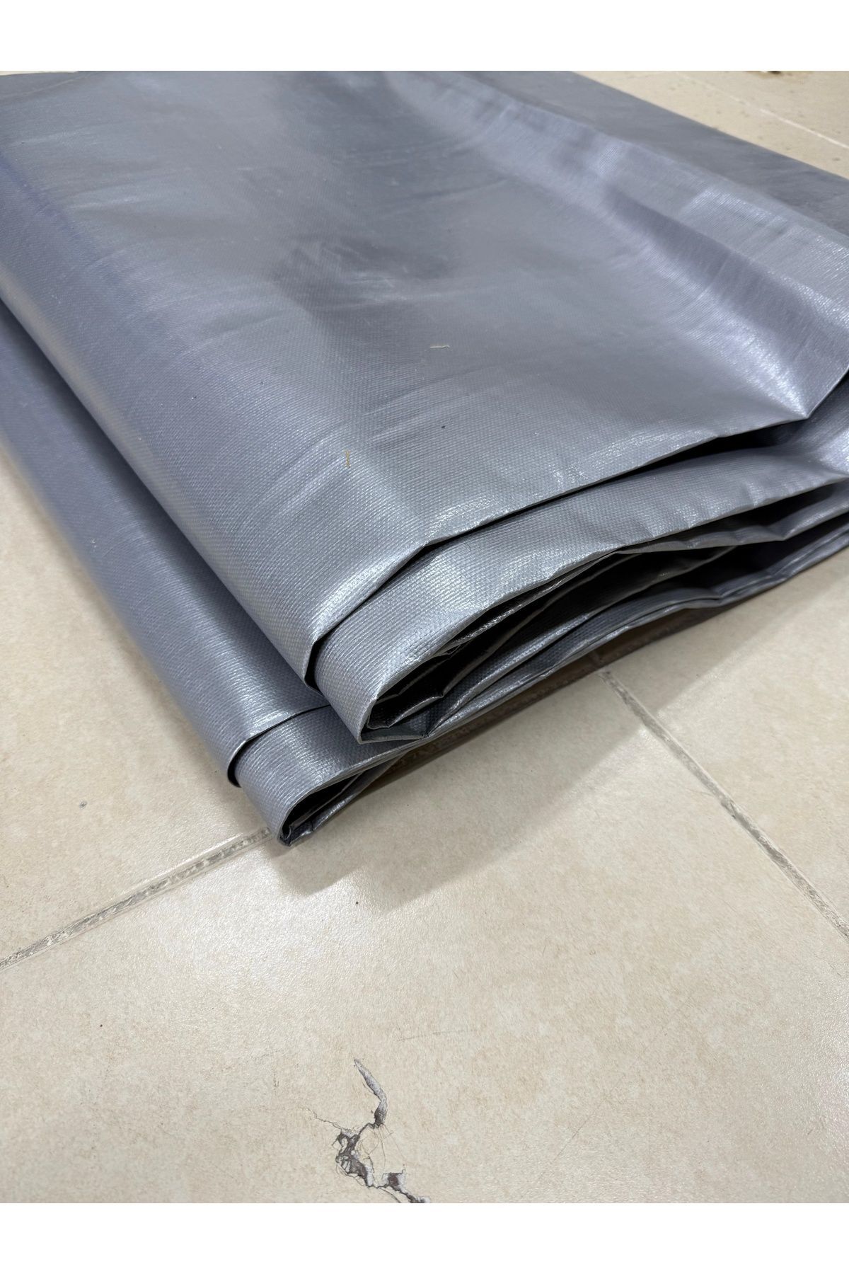 2X2 SU GEÇİRMEZ 230GRAM LÜX LAMİNELİ KENARLARI SAĞLAMLAŞTIRILMIŞ